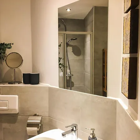 Appartement Kreatives Wohnen Unter Reet Ruhig Und Doch Zentral *
