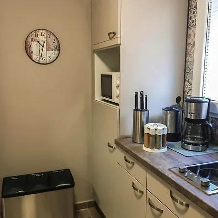 Kreatives Wohnen Unter Reet Ruhig Und Doch Zentral Appartement